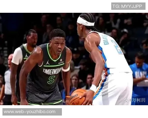 快船与热火激战正酣2021年12月16日NBA精彩对决回顾
